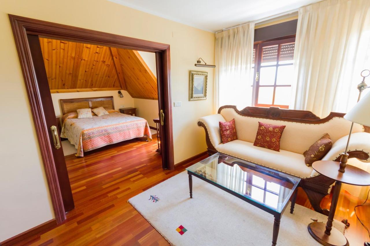 Hotel Rural Lacelo Villadecanes Bagian luar foto