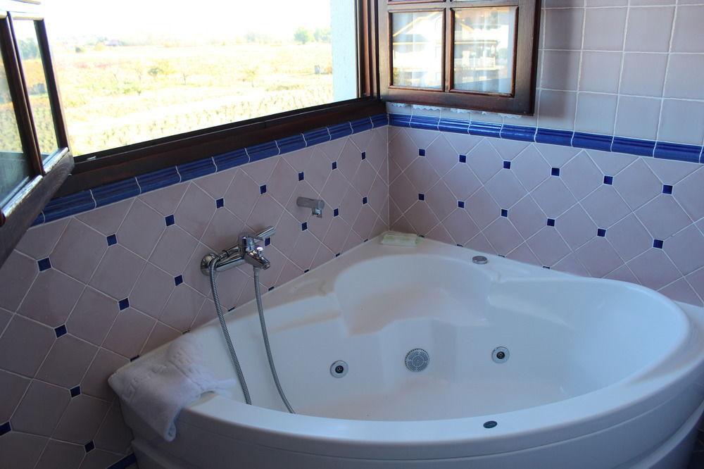 Hotel Rural Lacelo Villadecanes Bagian luar foto