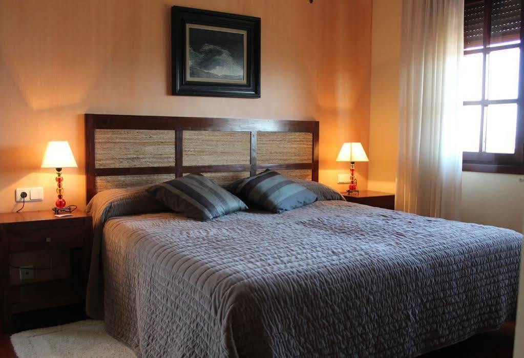 Hotel Rural Lacelo Villadecanes Bagian luar foto