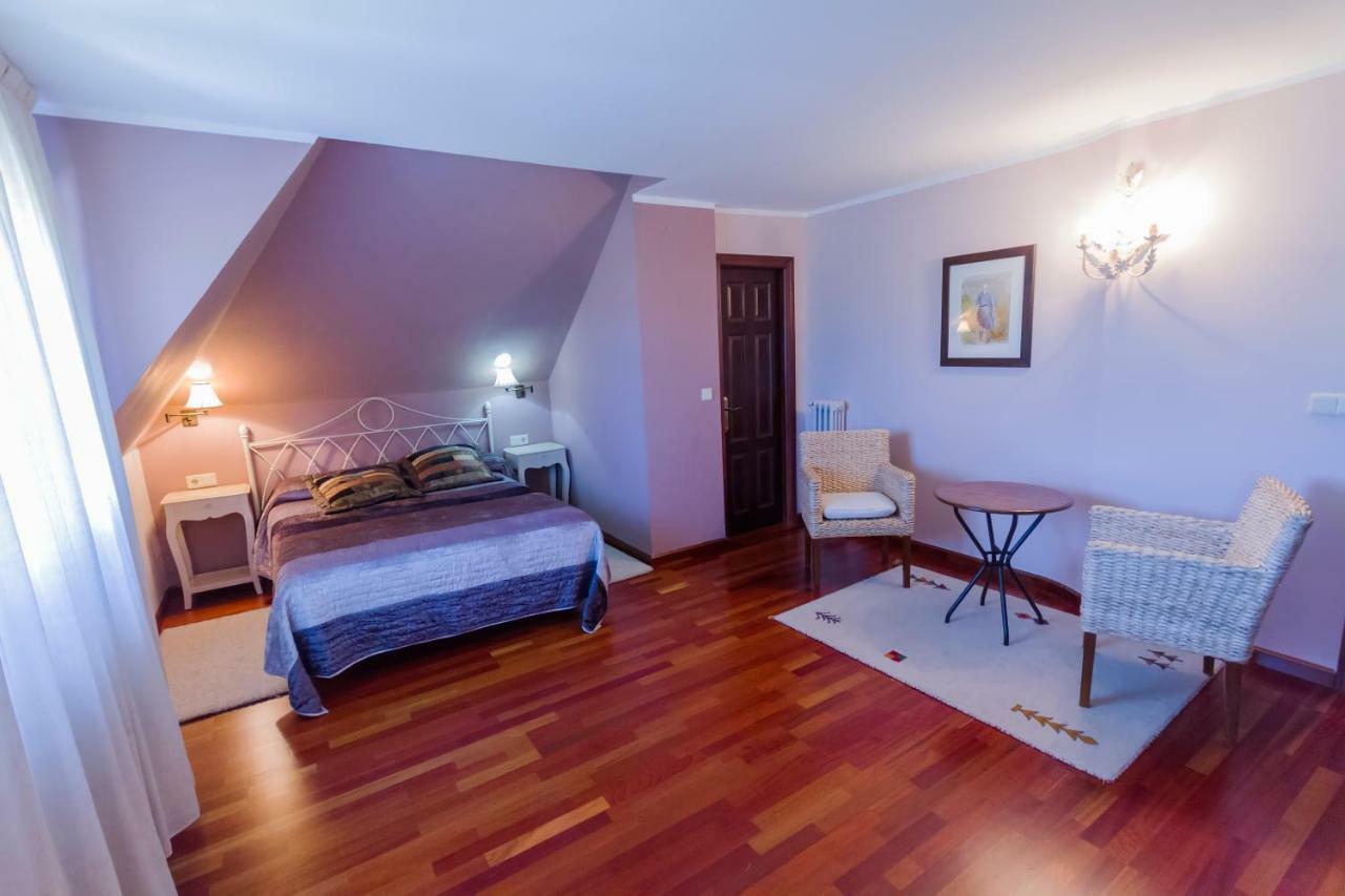 Hotel Rural Lacelo Villadecanes Bagian luar foto